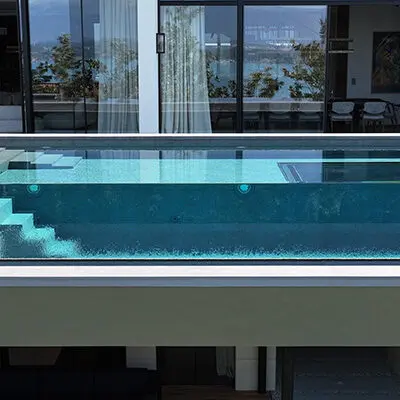 Underwater window